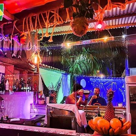 Paraty Santo Hostel Bar מראה חיצוני תמונה